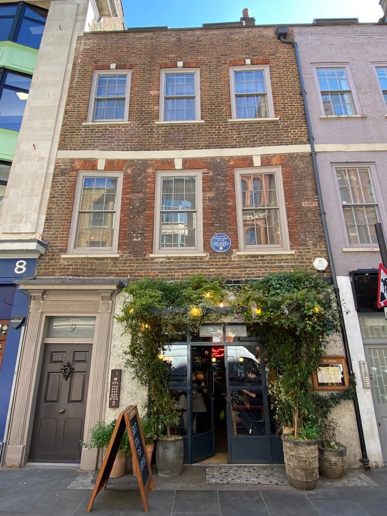 Tin Pan Alley blue plaque building, Denmark Street